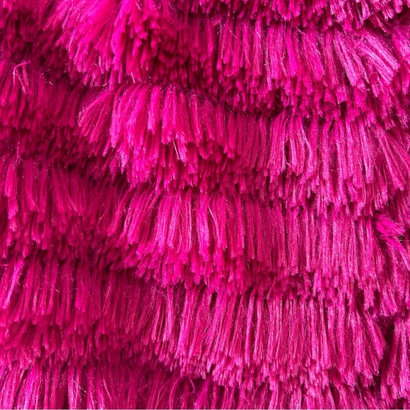 Anthropologie Faux Fur Cape/Capelet | Fuschia | One-Size - Picture 7 of 7